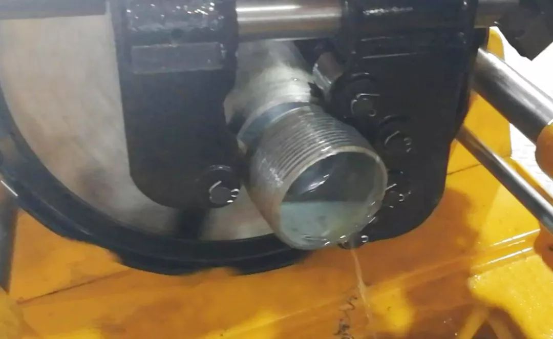 臺式套絲機(jī)(圖6)