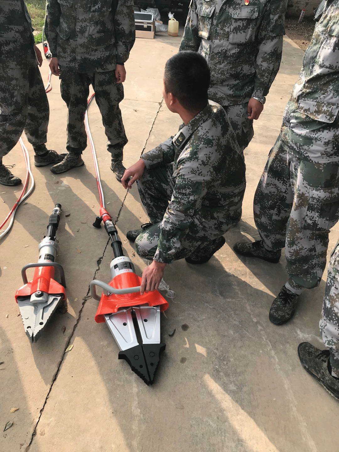 【交付紀(jì)實】探訪部隊交付現(xiàn)場,領(lǐng)略歐盾品質(zhì)(圖3) 【交付紀(jì)實】探訪部隊交付現(xiàn)場,領(lǐng)略歐盾品質(zhì)(圖3)