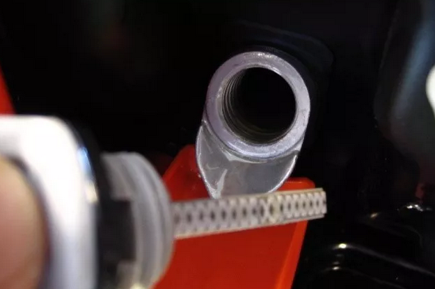 雙輸出液壓機動泵維修維護指導(dǎo)說明書(圖2) 雙輸出液壓機動泵維修維護指導(dǎo)說明書(圖2)