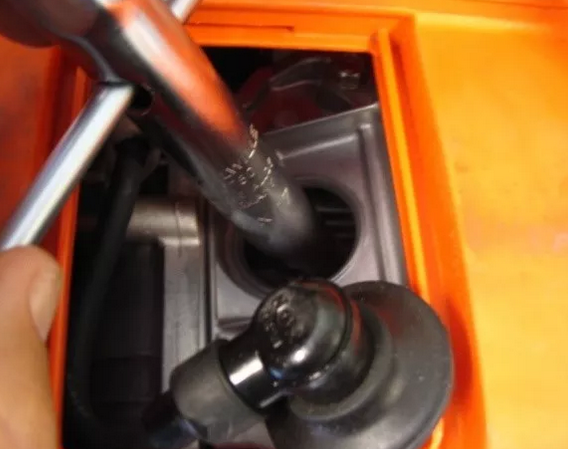 雙輸出液壓機動泵維修維護指導(dǎo)說明書(圖4) 雙輸出液壓機動泵維修維護指導(dǎo)說明書(圖4)